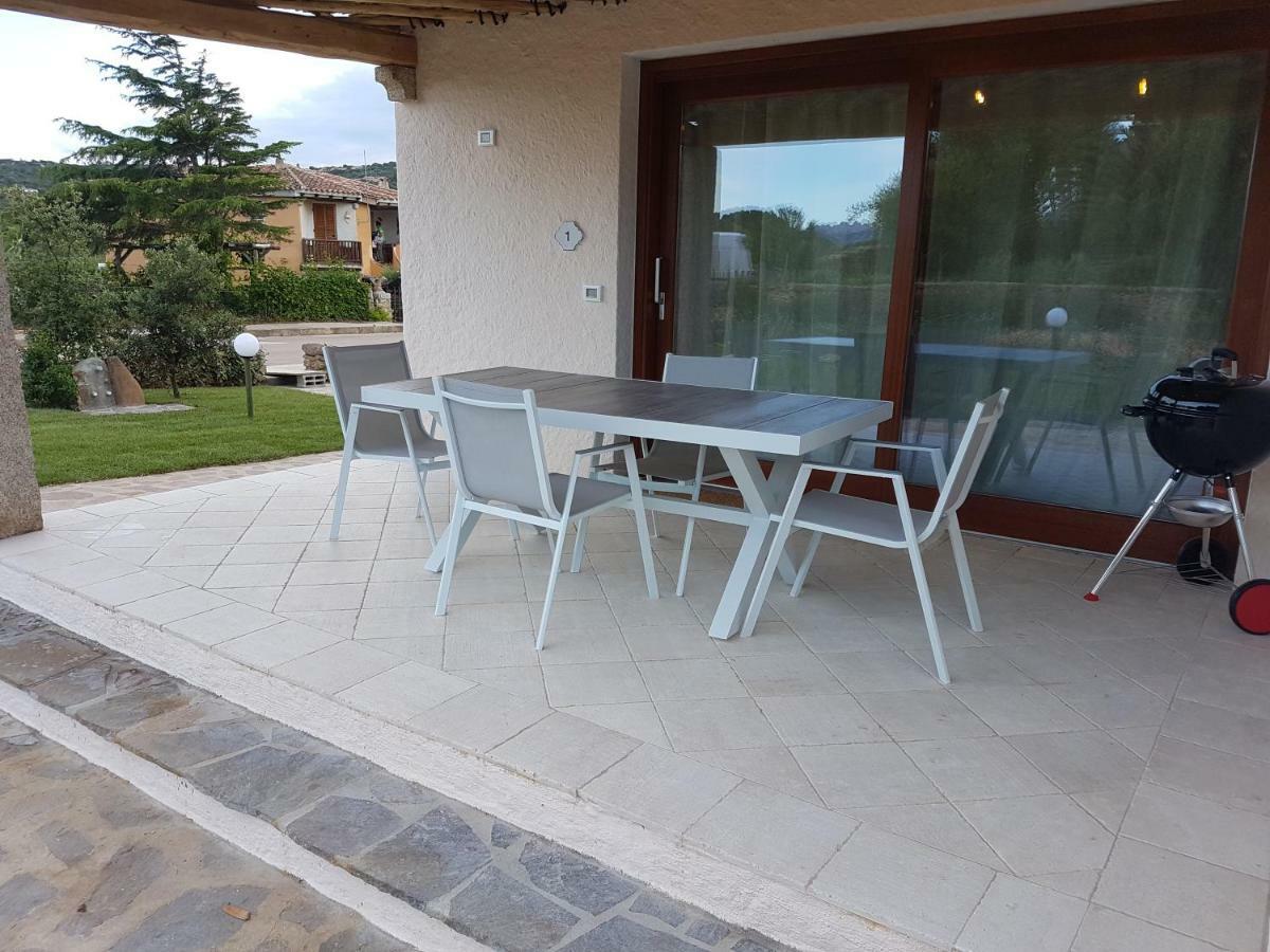 Residence Capraggia Cannigione Buitenkant foto